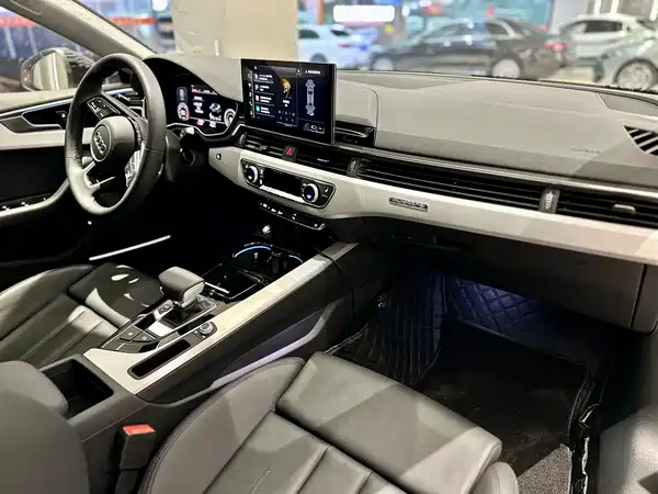 Audi A5 2024