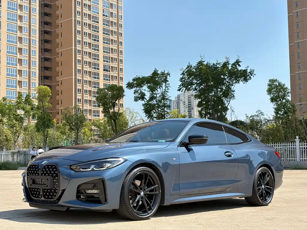 BMW 4 Series 2022 — фото 1