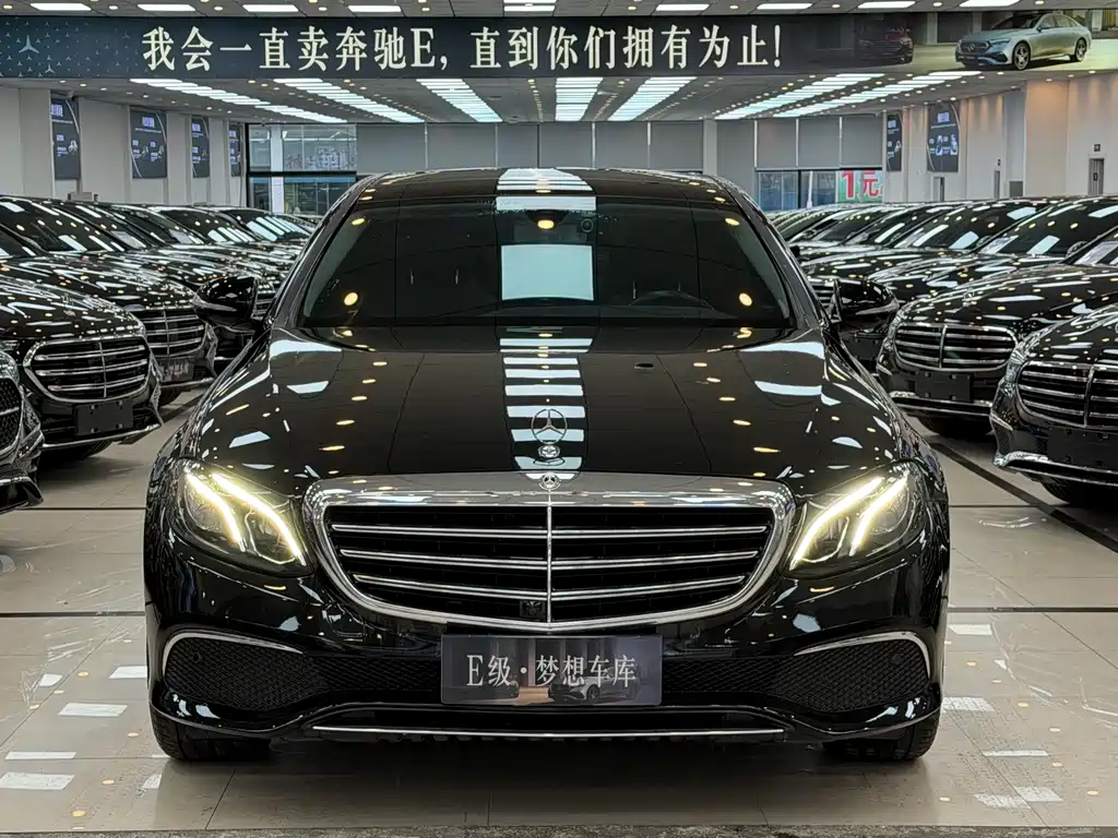 Mercedes-Benz E-Class 2018 — фото 1