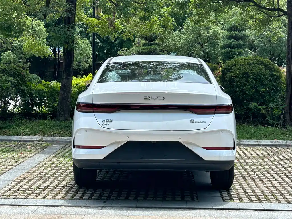 BYD Qin PLUS 2026 — фото 15