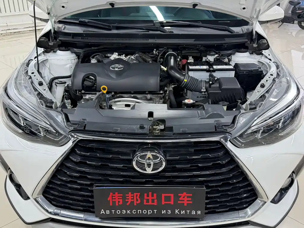 Toyota Yaris L 2023 — фото 19
