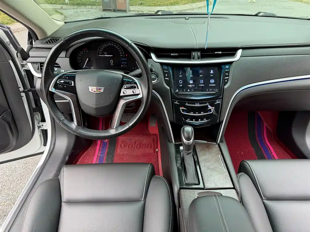 Cadillac XTS 2019 — фото 15