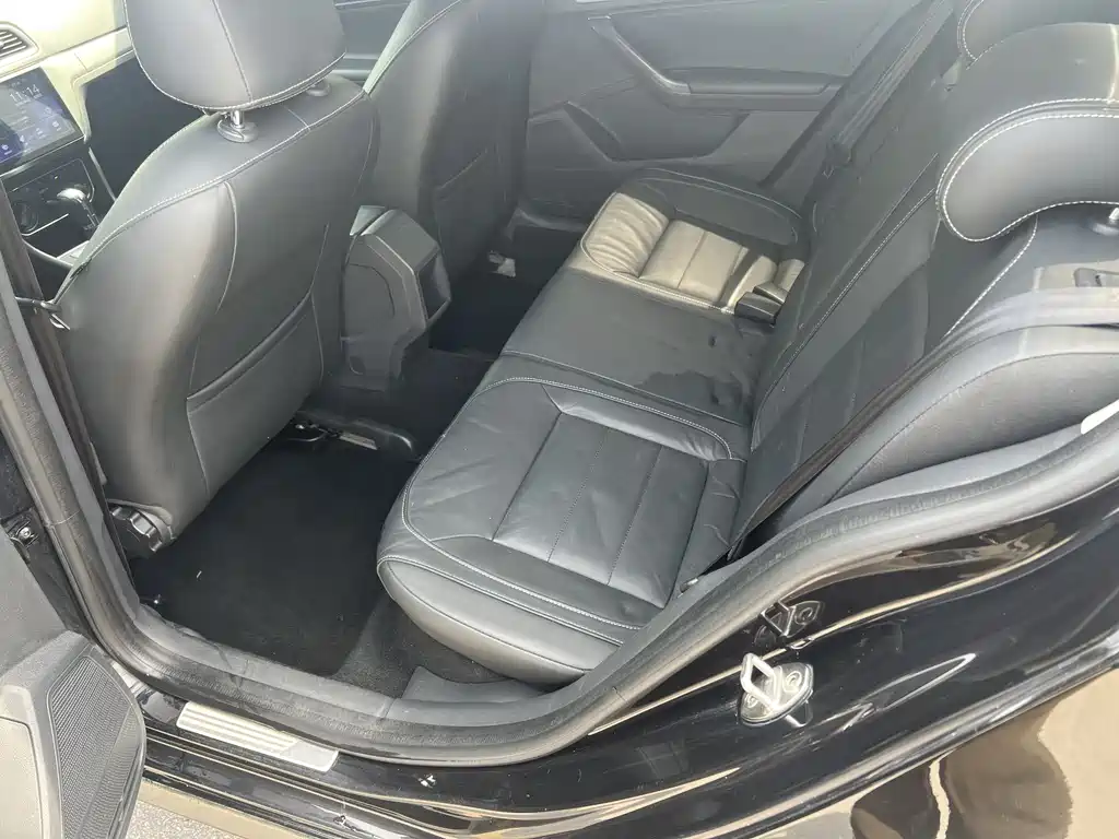 Volkswagen Lavida 2016
