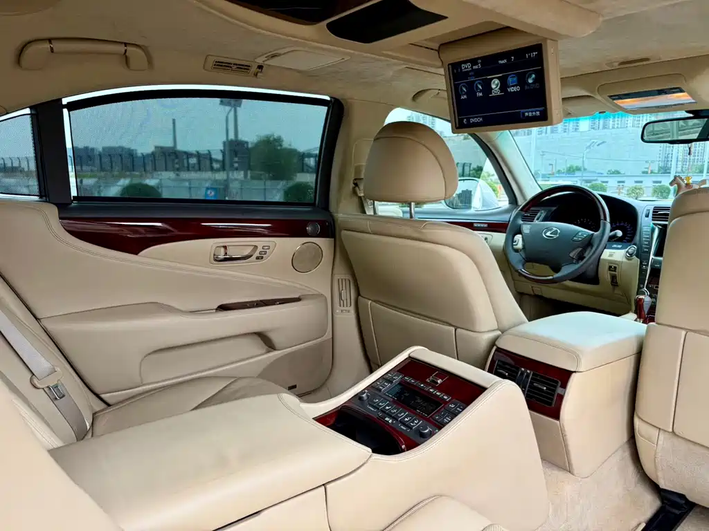 Lexus LS 2007 — фото 11