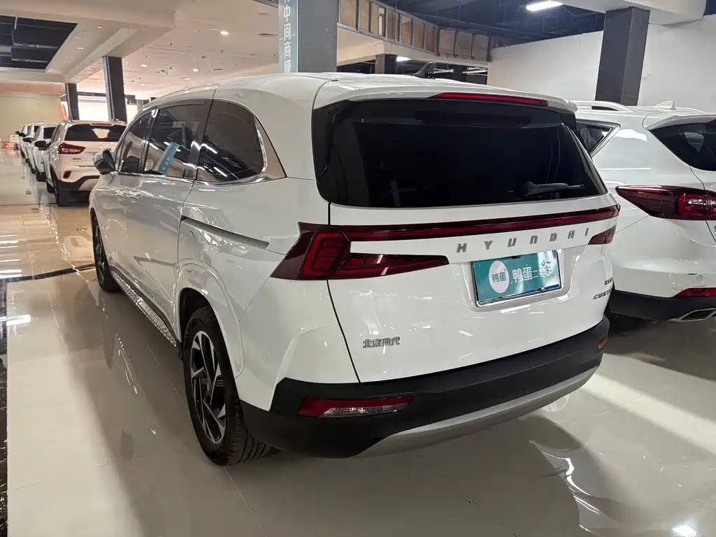 Hyundai Custo 2022 — фото 2