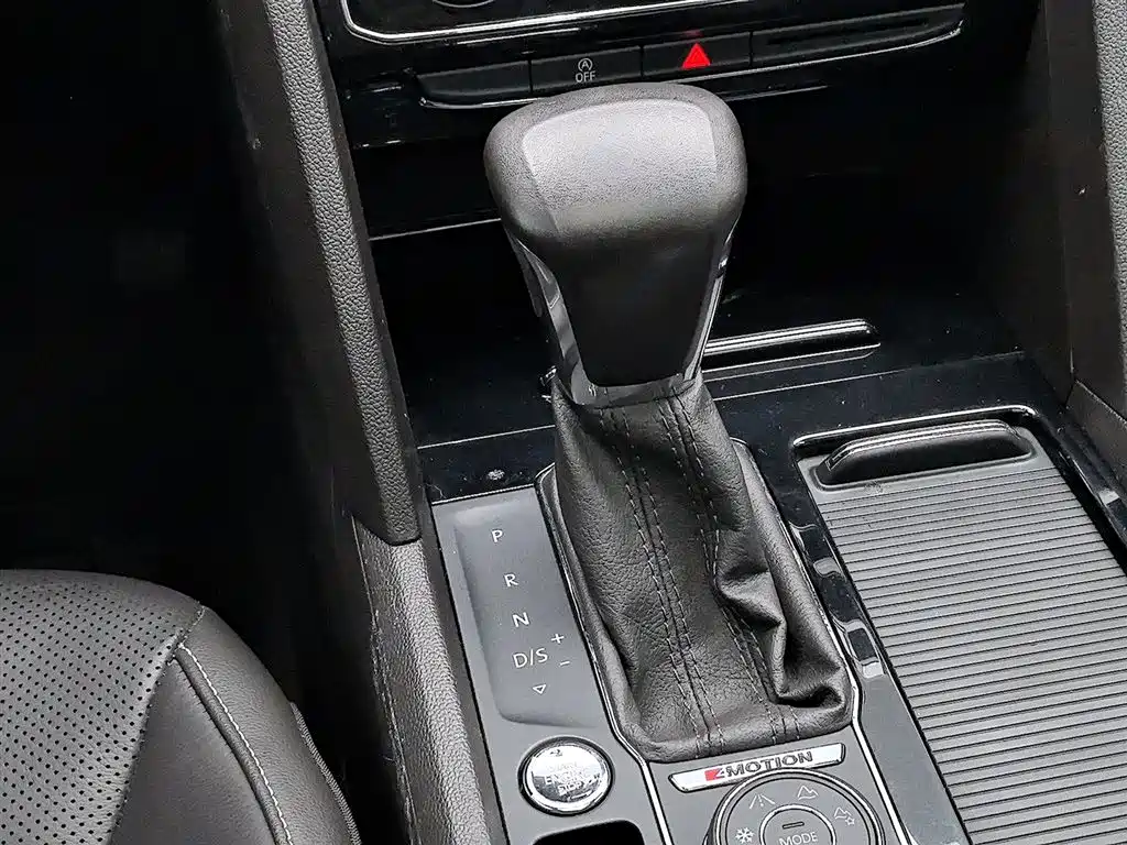 Volkswagen Teramont 2017 — фото 13