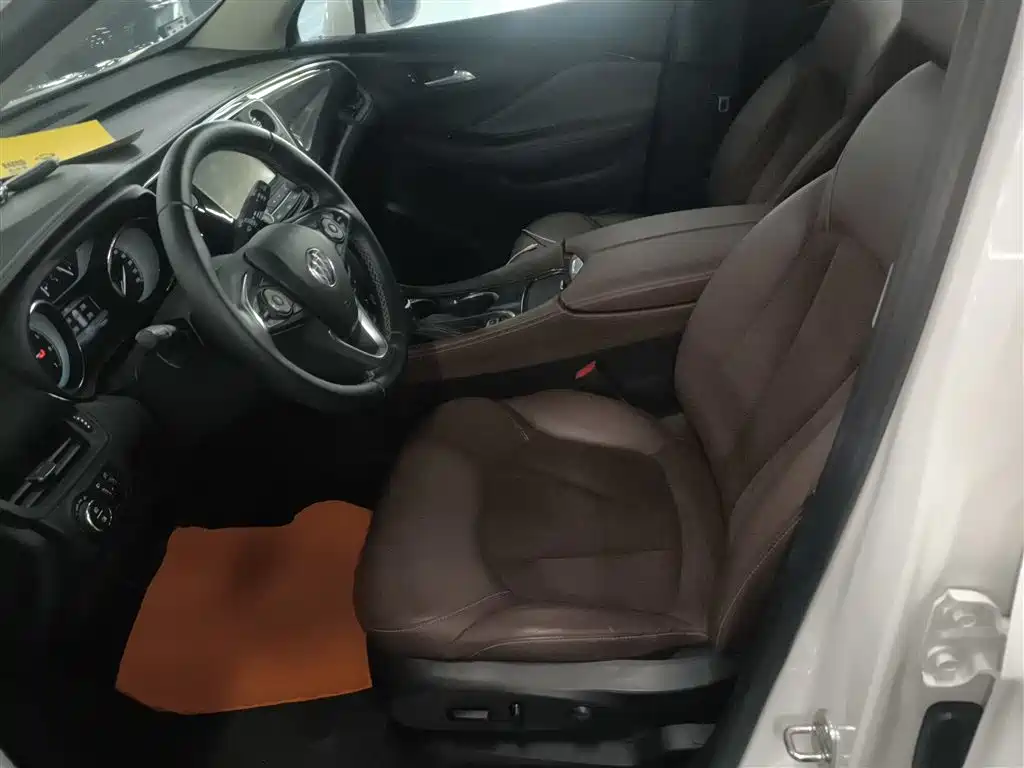 Buick Envision Plus 2017 — фото 11