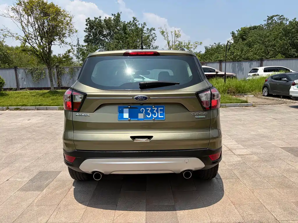 Ford Kuga 2017 — фото 13