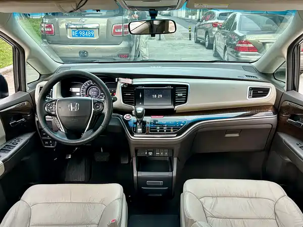 Honda Odyssey 2017