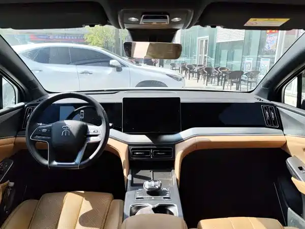 BYD Song L DM-i 2025
