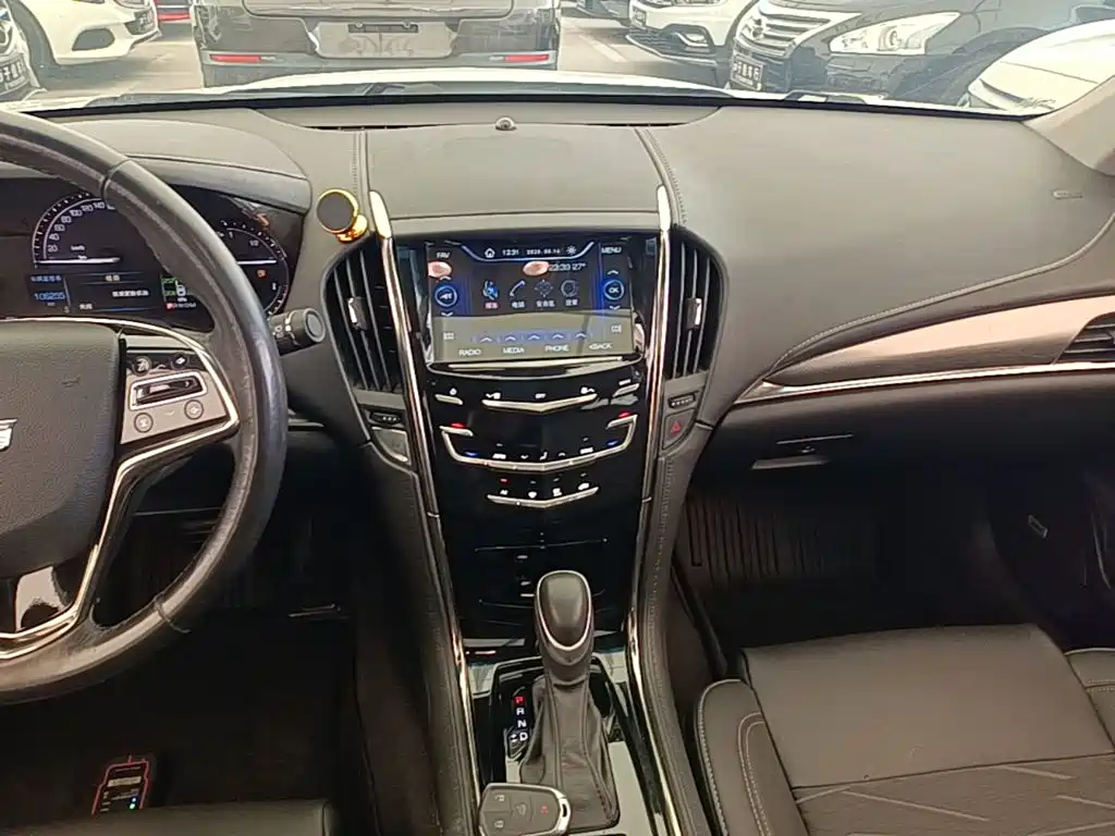 Cadillac ATS-L 2017 — фото 13