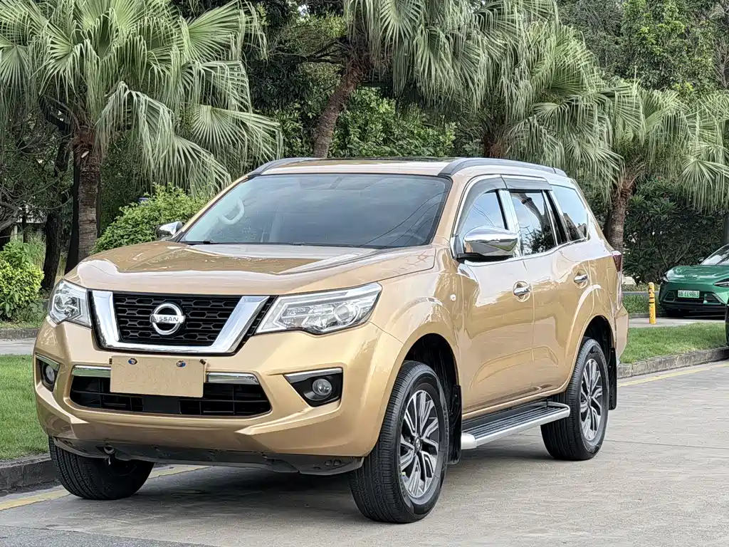 Nissan Terra 2018