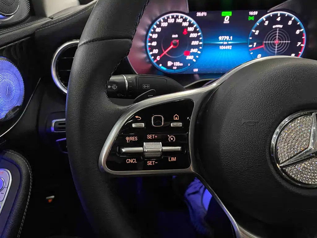 Mercedes-Benz C-Class 2019 — фото 11