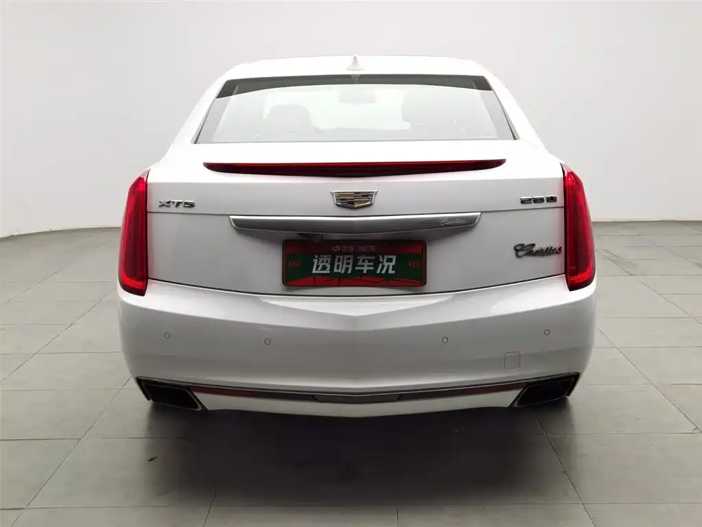 Cadillac XTS 2017 — фото 4