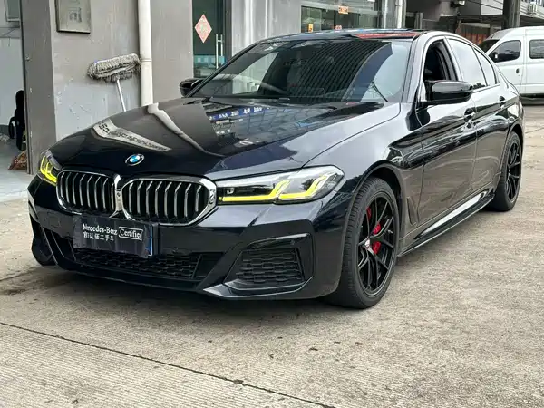 BMW 5 Series 2022