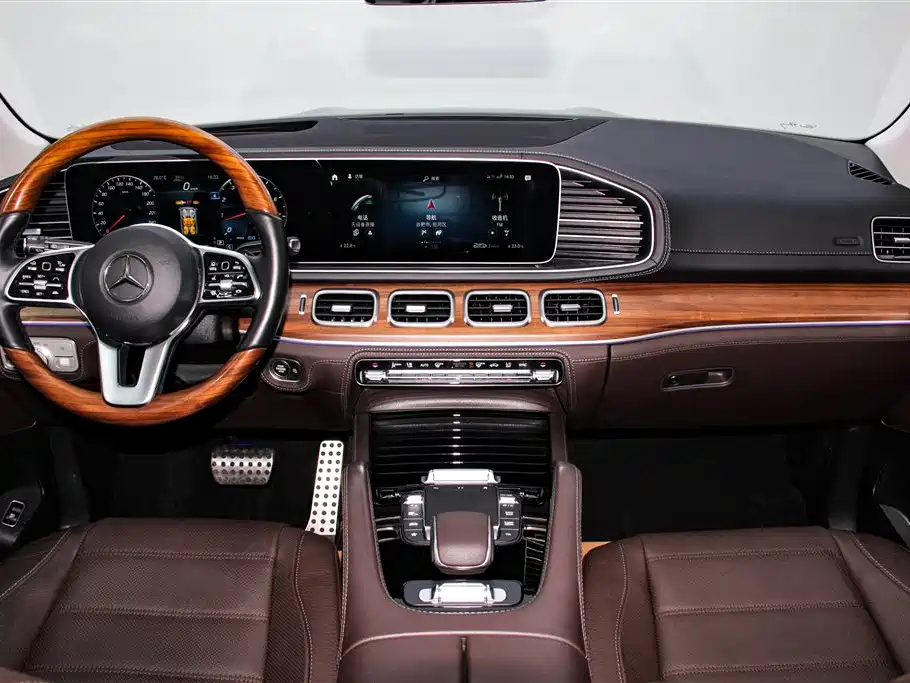 Mercedes-Benz GLS 2023 — фото 14