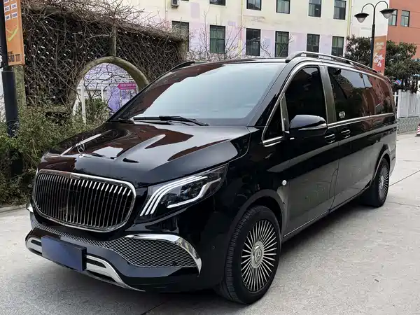 Mercedes-Benz Vito 2023