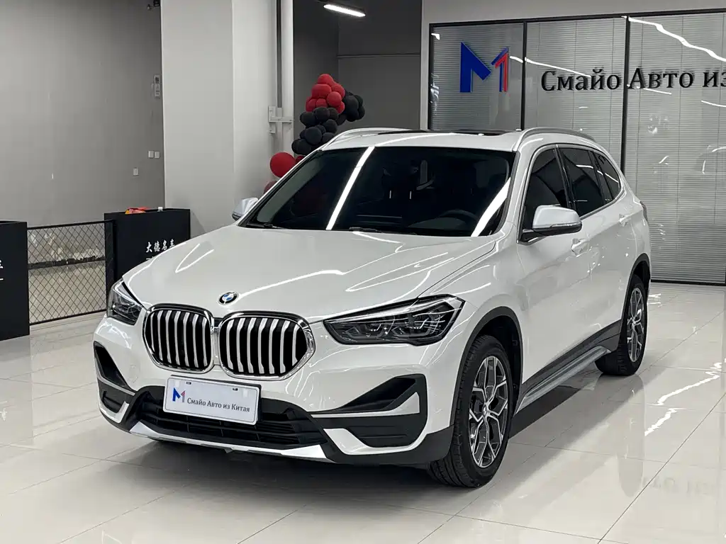 BMW X1 2022 — фото 3