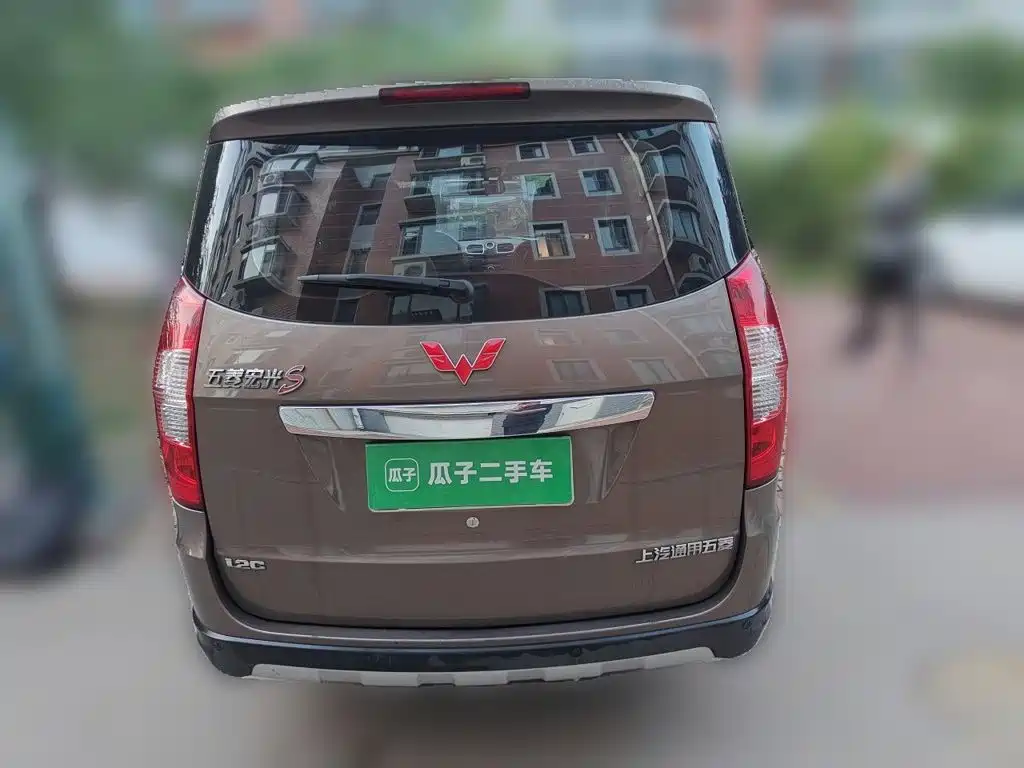 Wuling Hongguang 2014 — фото 4