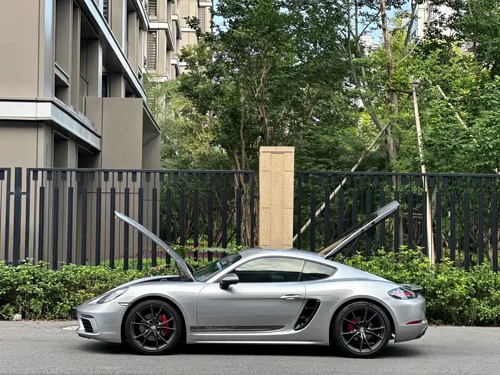 Porsche 718 2021 — фото 16