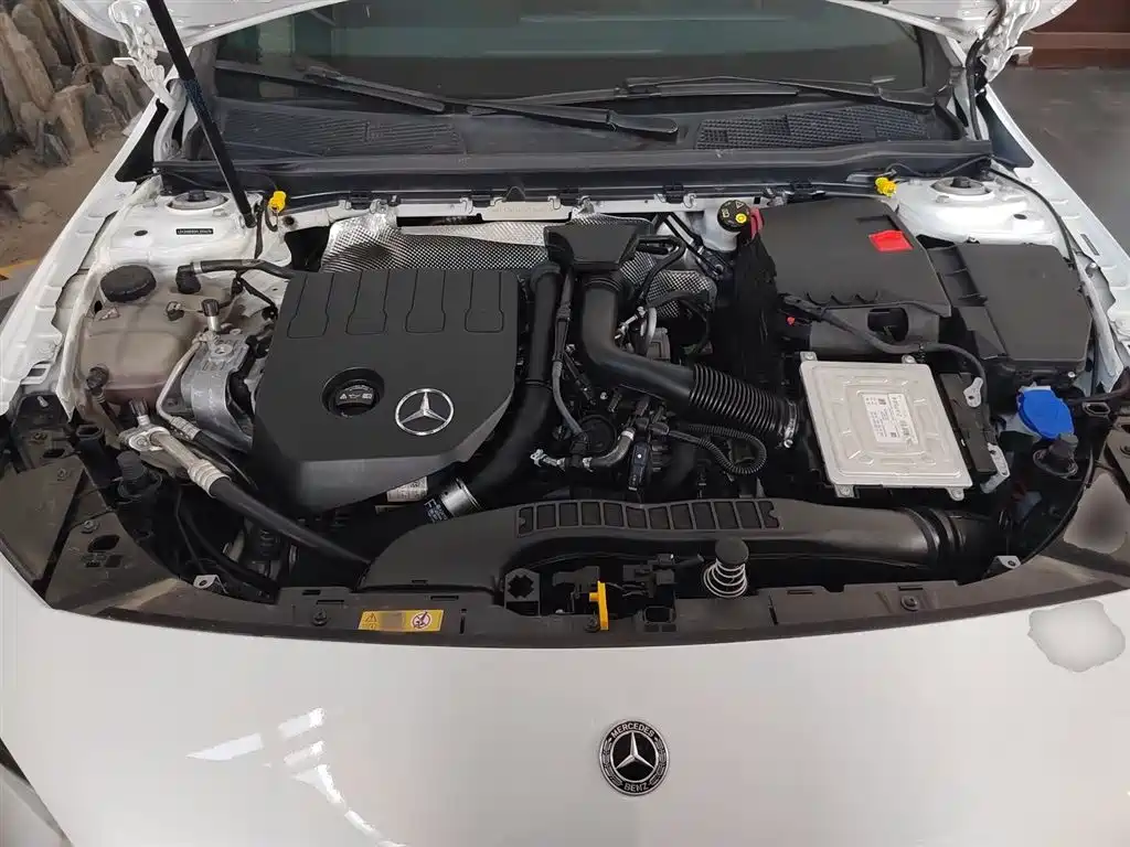 Mercedes-Benz A-Class 2023 — фото 16
