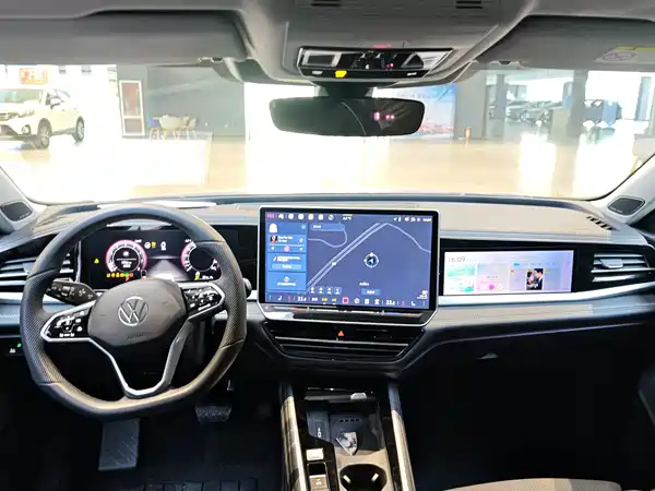 Volkswagen Passat 2025