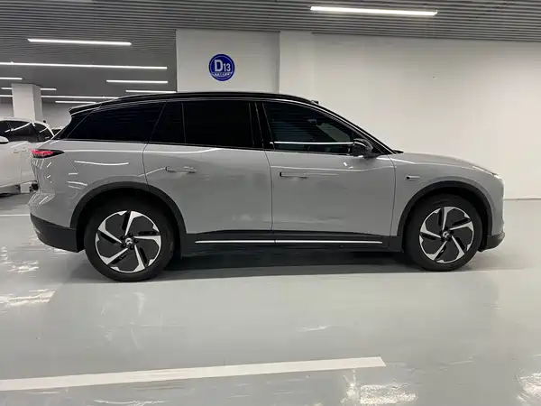 NIO ES6 2024