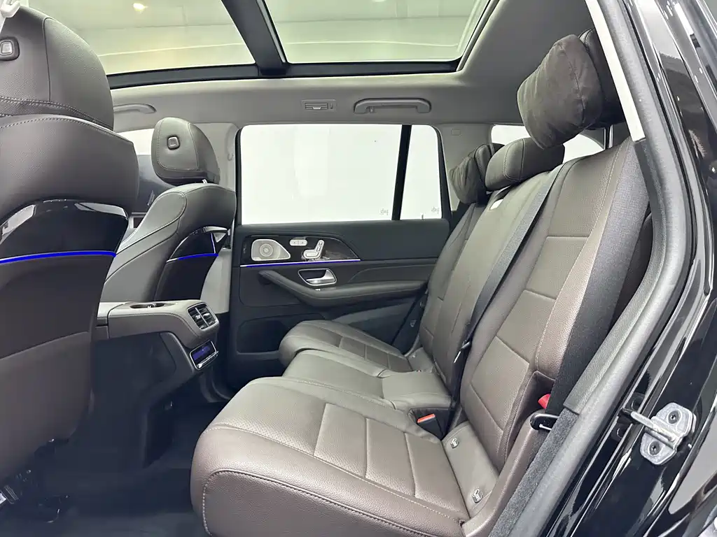 Mercedes-Benz GLS 2023 — фото 11