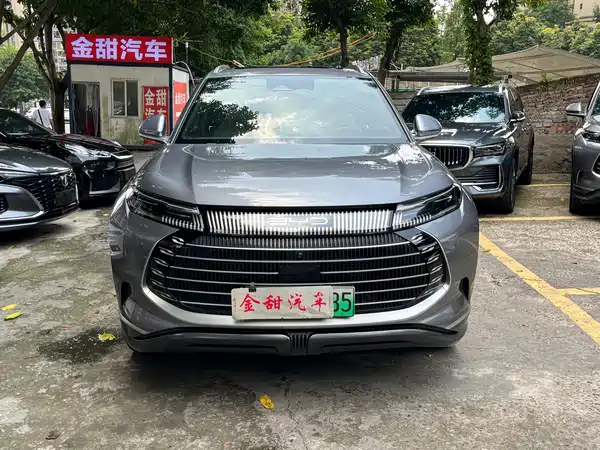 BYD Frigate 07 2023