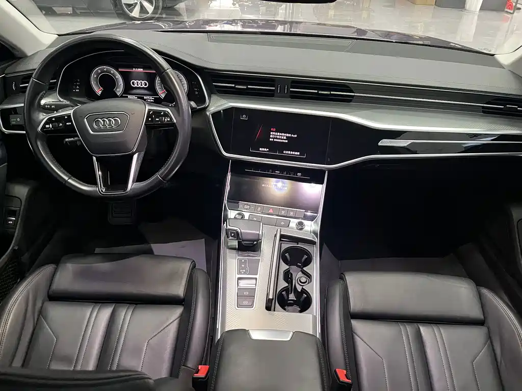 Audi A7 2021 — фото 13