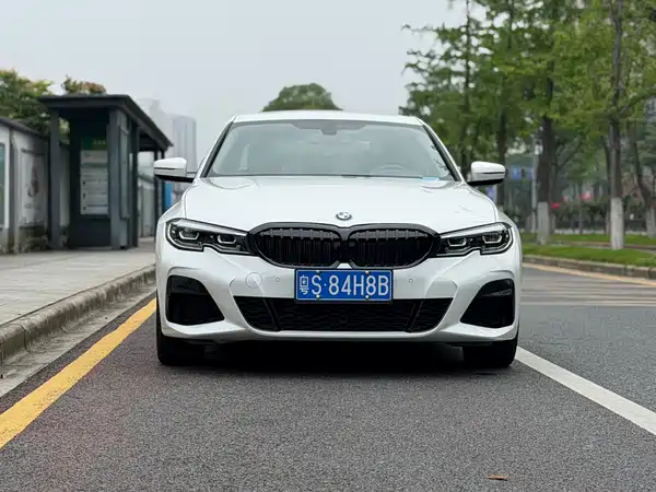 BMW 3 Series 2022