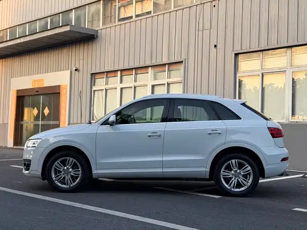 Audi Q3 2016
