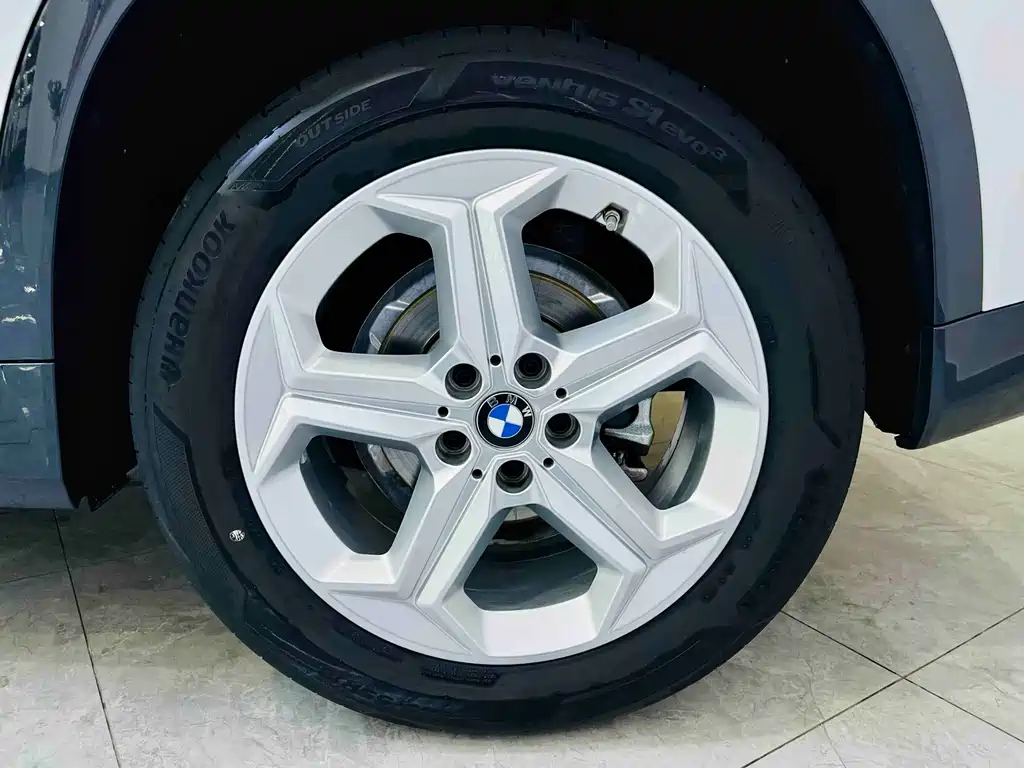 BMW X1 2023 — фото 19
