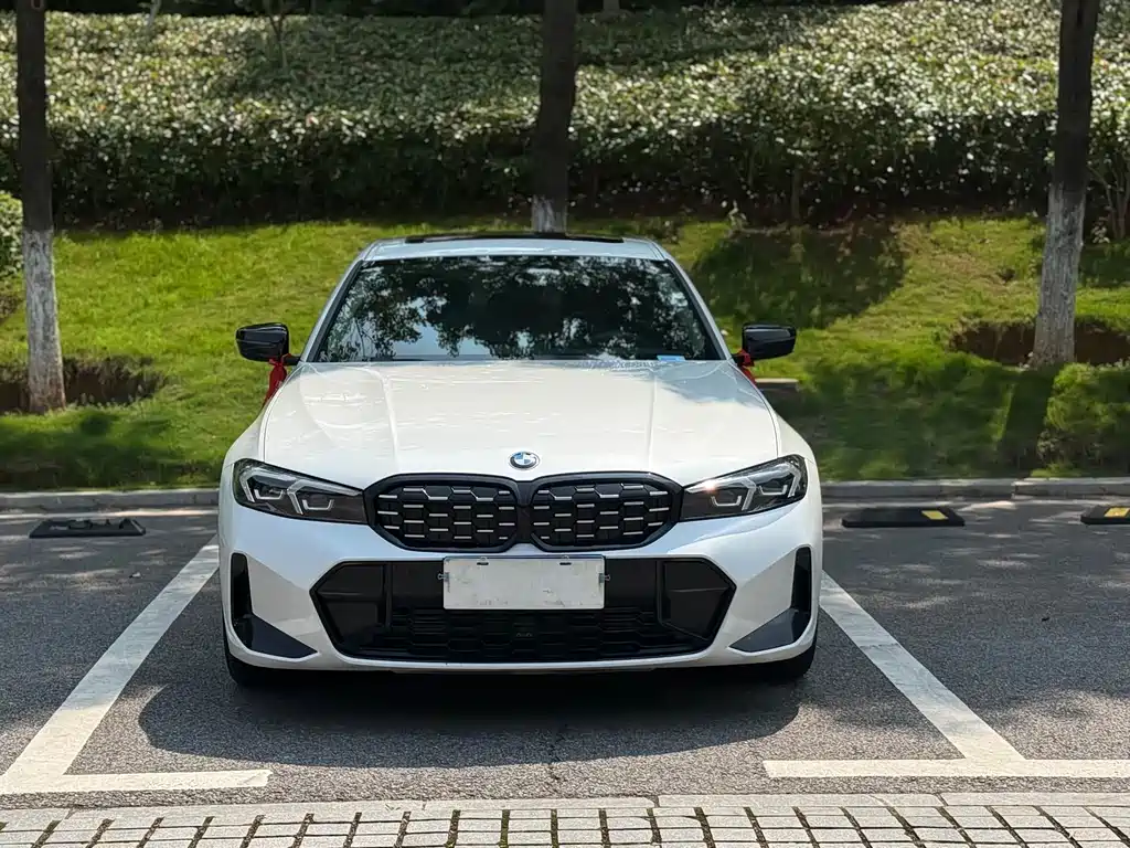BMW 3 Series 2024