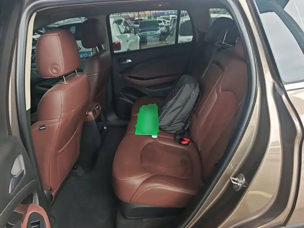 Buick Envision Plus 2017 — фото 17