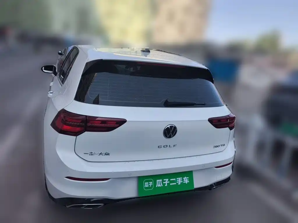 Volkswagen Golf 2022