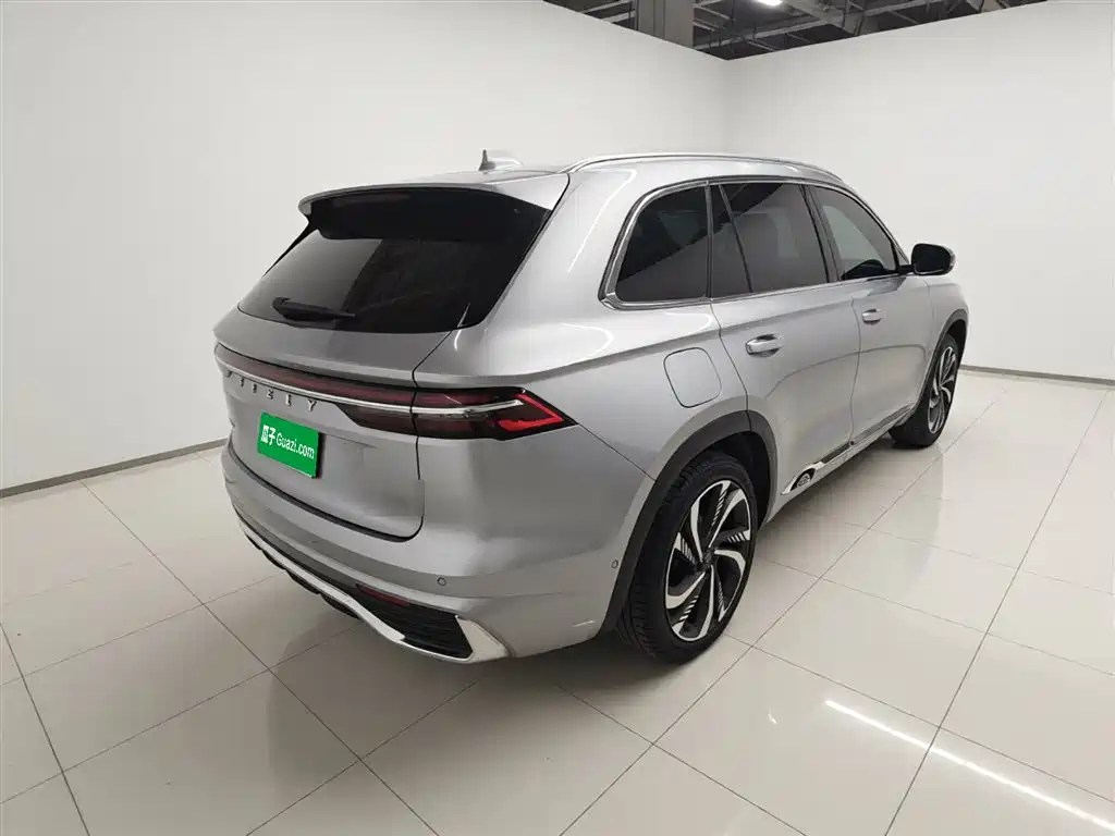 Geely Xingyue L 2022 — фото 7
