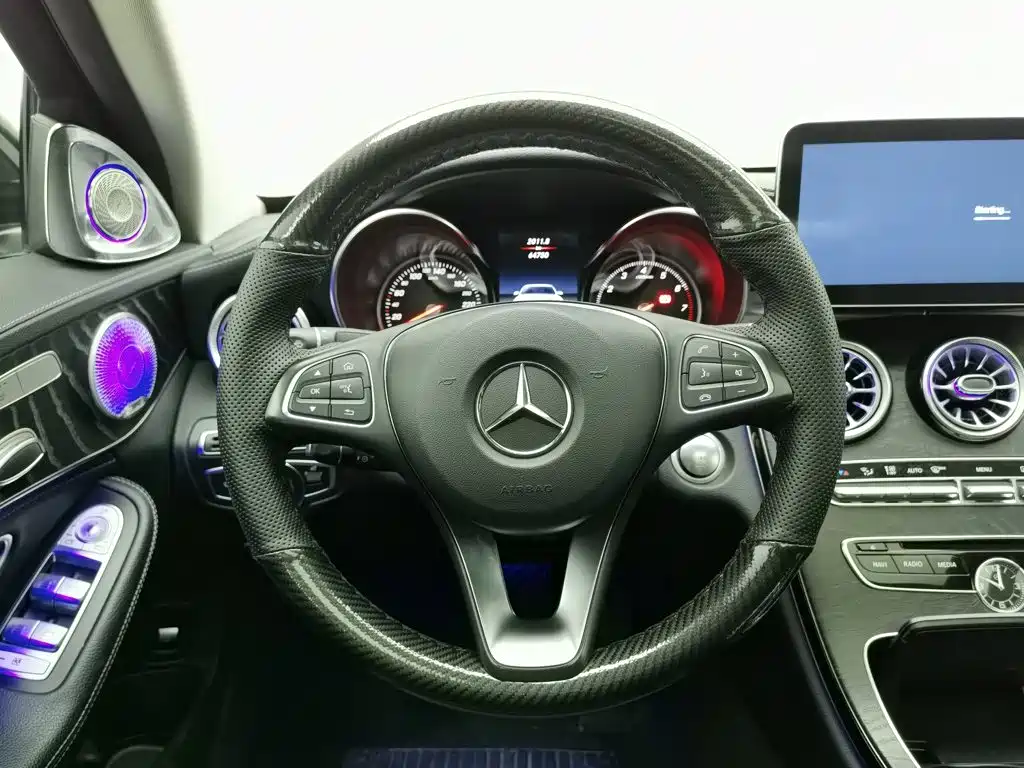 Mercedes-Benz C-Class 2017 — фото 11