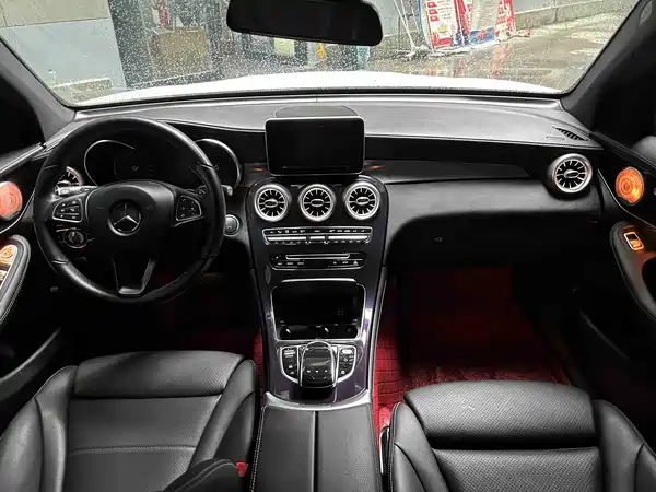 Mercedes-Benz GLC 2019