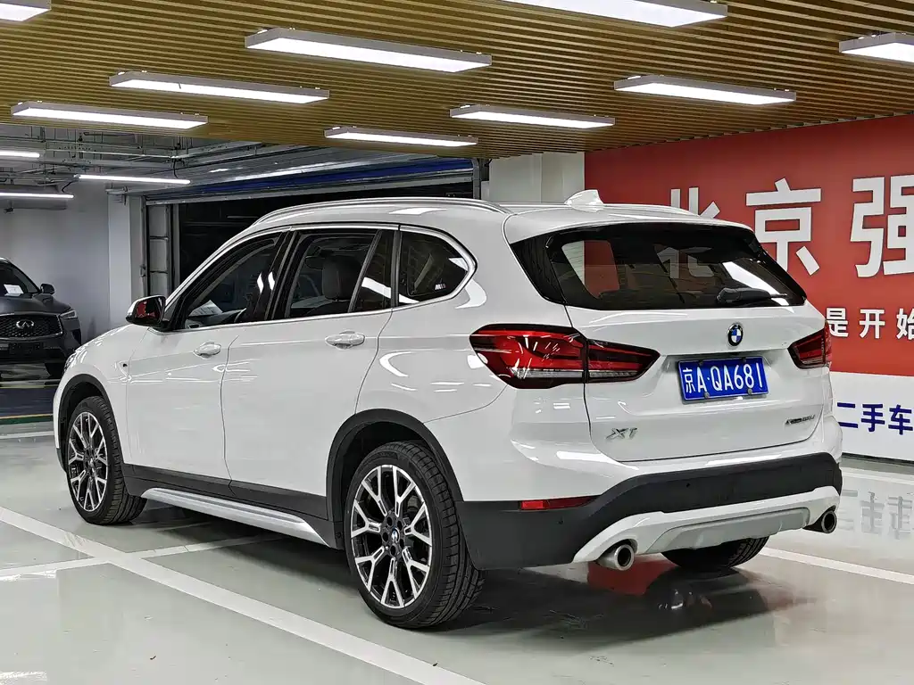 BMW X1 2020 — фото 4