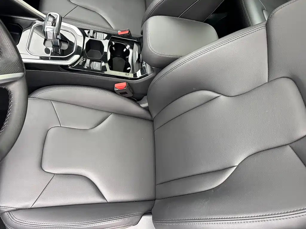 Haval H6 2017 — фото 16