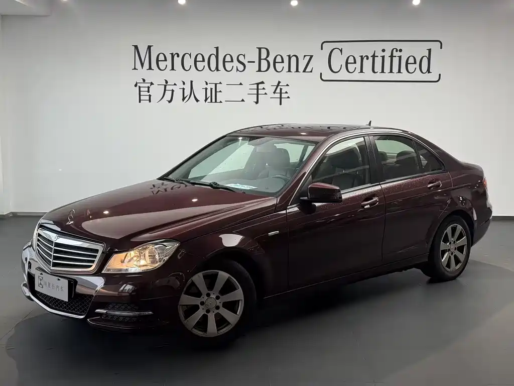 Mercedes-Benz C-Class 2011 — фото 1