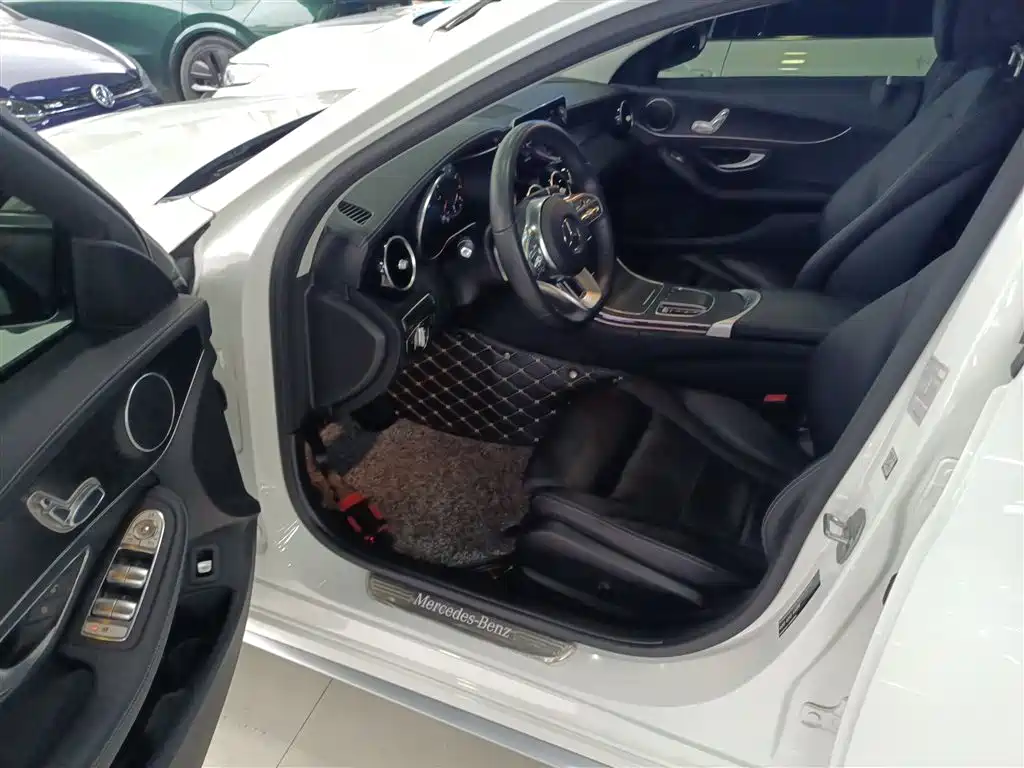 Mercedes-Benz C-Class 2021 — фото 16