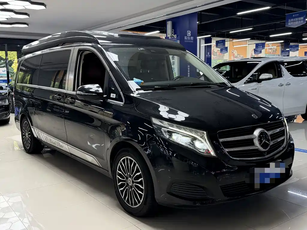 Mercedes-Benz V-Class 2020 — фото 3