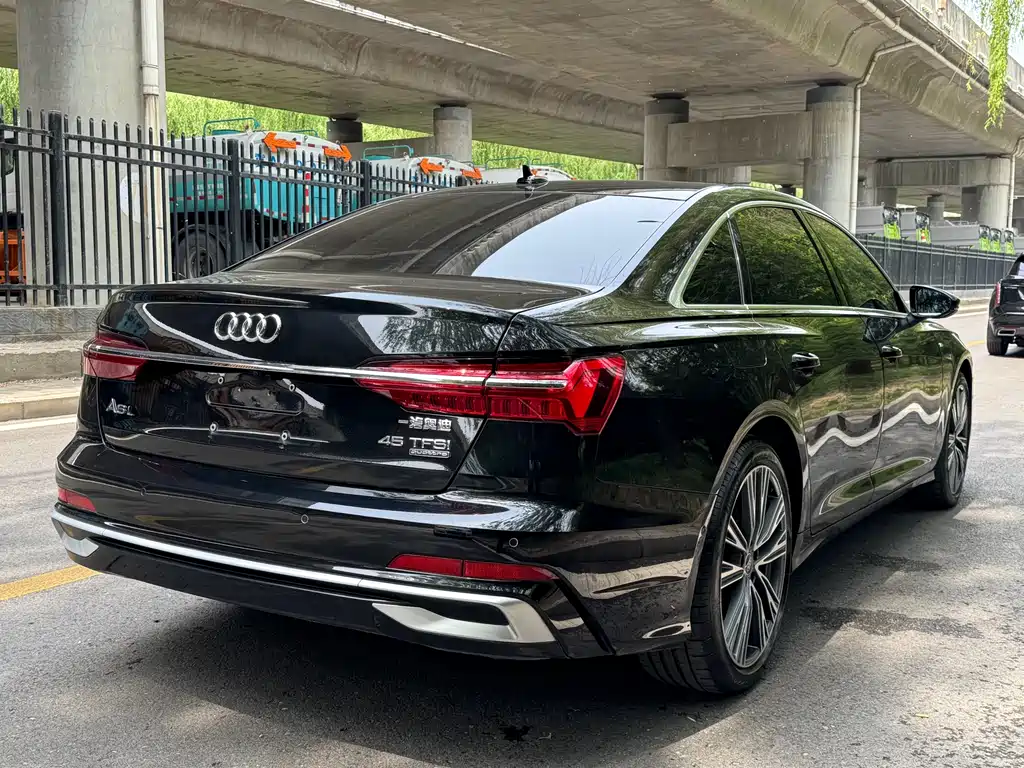 Audi A6L 2023 — фото 5