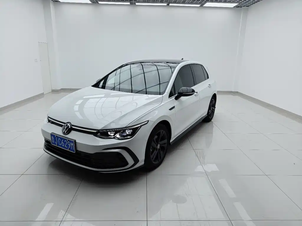 Volkswagen Golf 2023