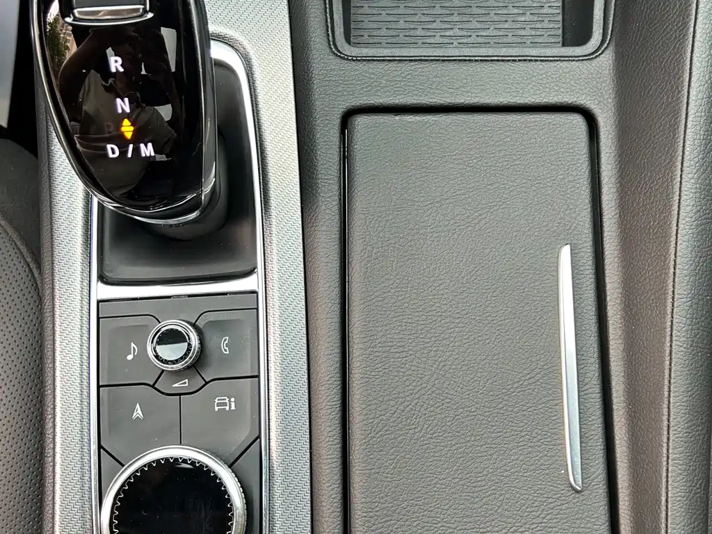 Cadillac CT5 2025 — фото 17
