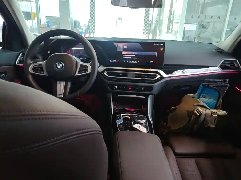 BMW i3 2024 — фото 10