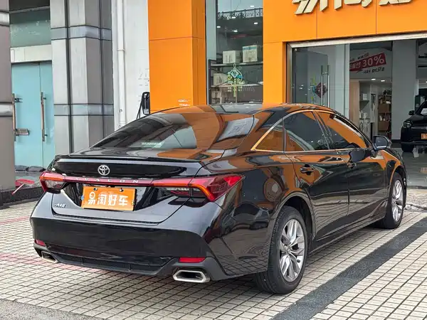 Toyota Avalon 2021