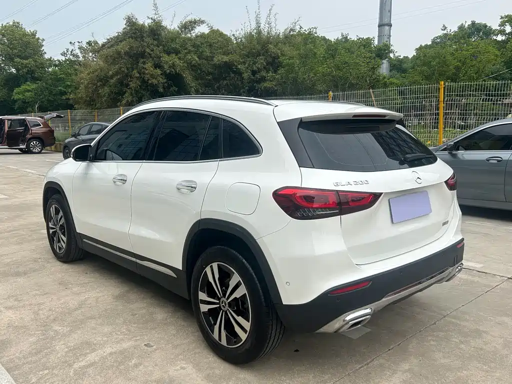 Mercedes-Benz GLA 2021 — фото 5